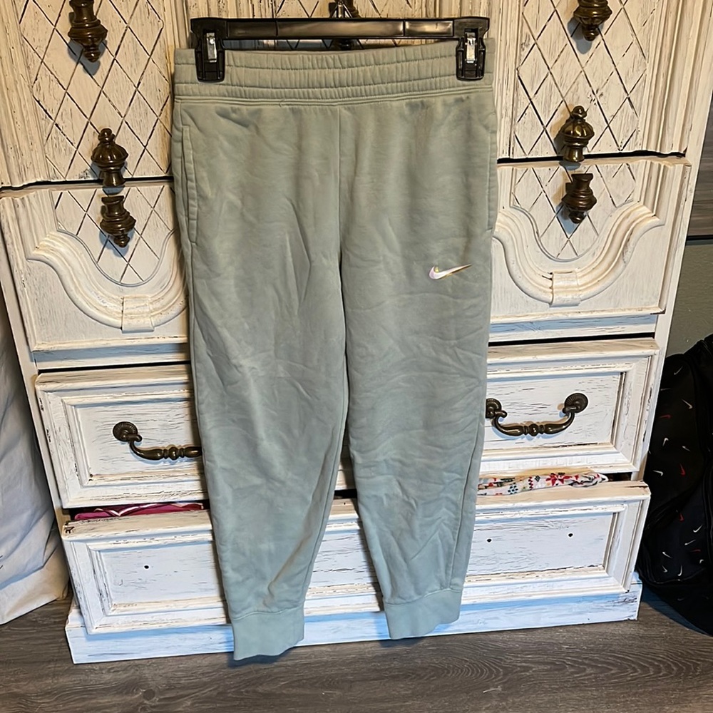 Worn but no stains or tears pretty much brand new